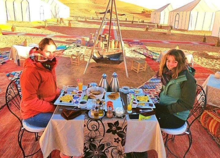 Ahlam Luxury Camp Hotel Merzouga Eksteriør billede